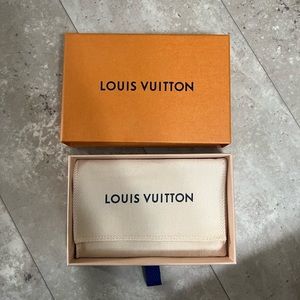 Louis Vuitton Box
